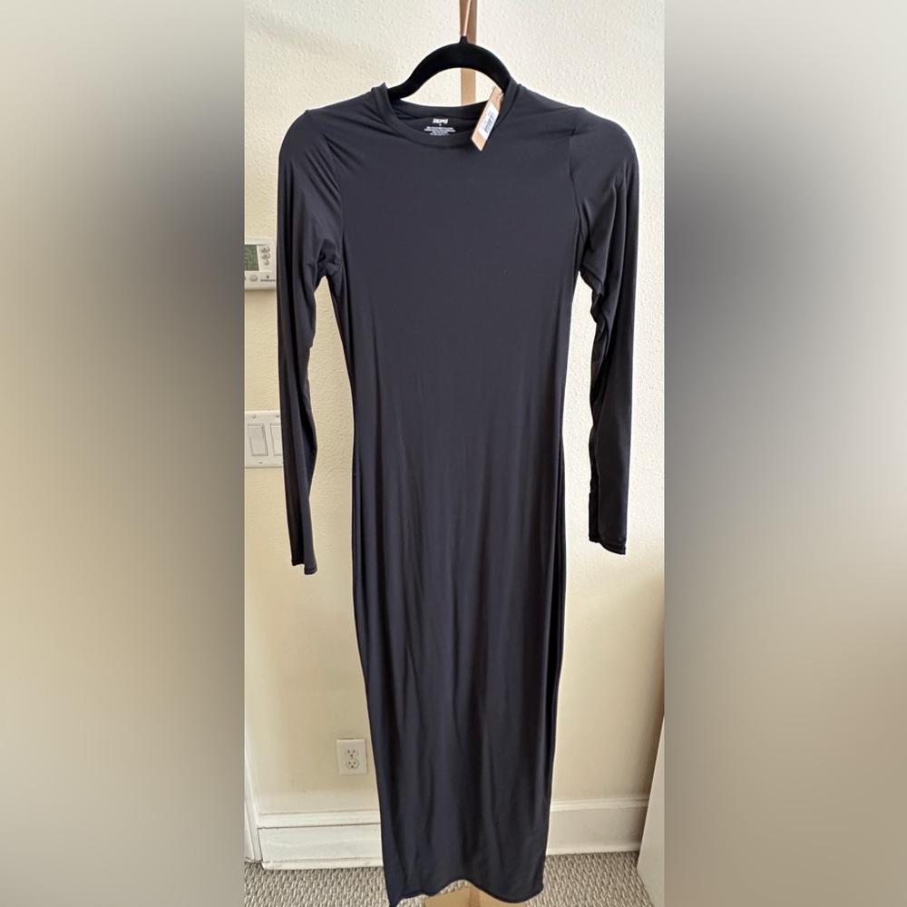 NWT Skims Fits Everybody Long Sleeve Onyx Black Maxi Dress Sz M